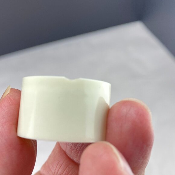 Vintage Old Spice After Shave Lotion and Talcum Powder Shulton Bottles Lot of 2 - Picture 7 of 9